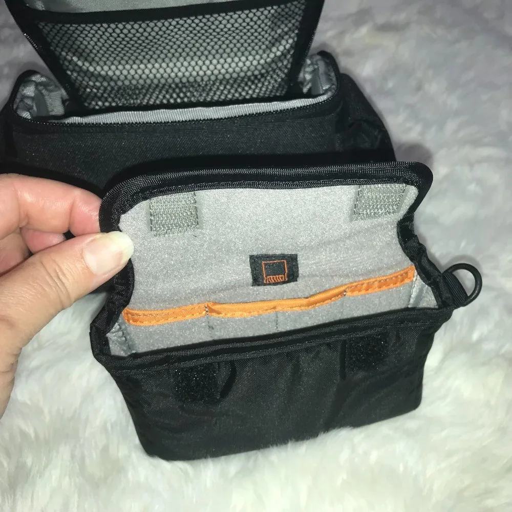 Lowepro padded small camera / portable gps bag